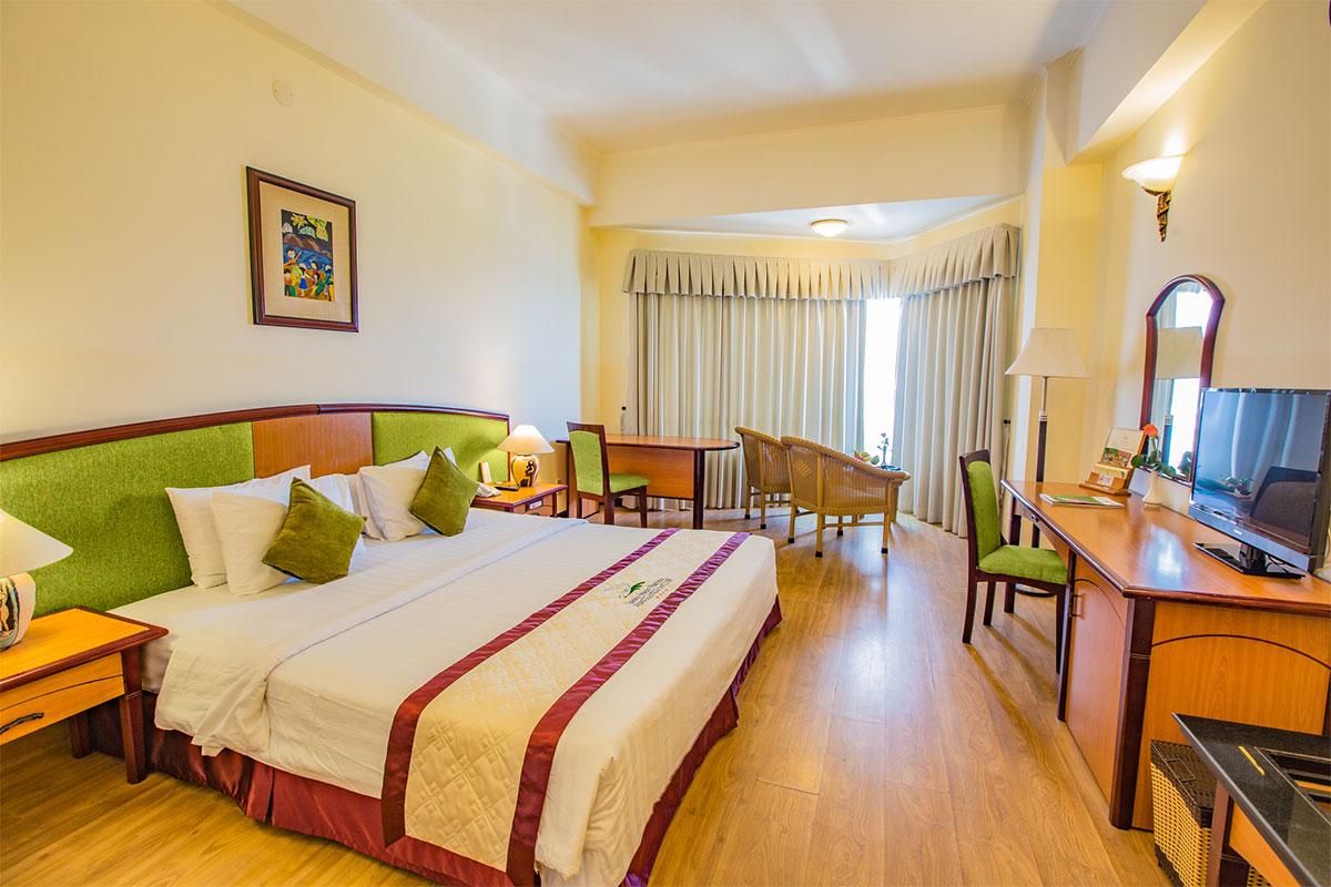 Yasaka Saigon Nha Trang Hotel & Spa Dış mekan fotoğraf