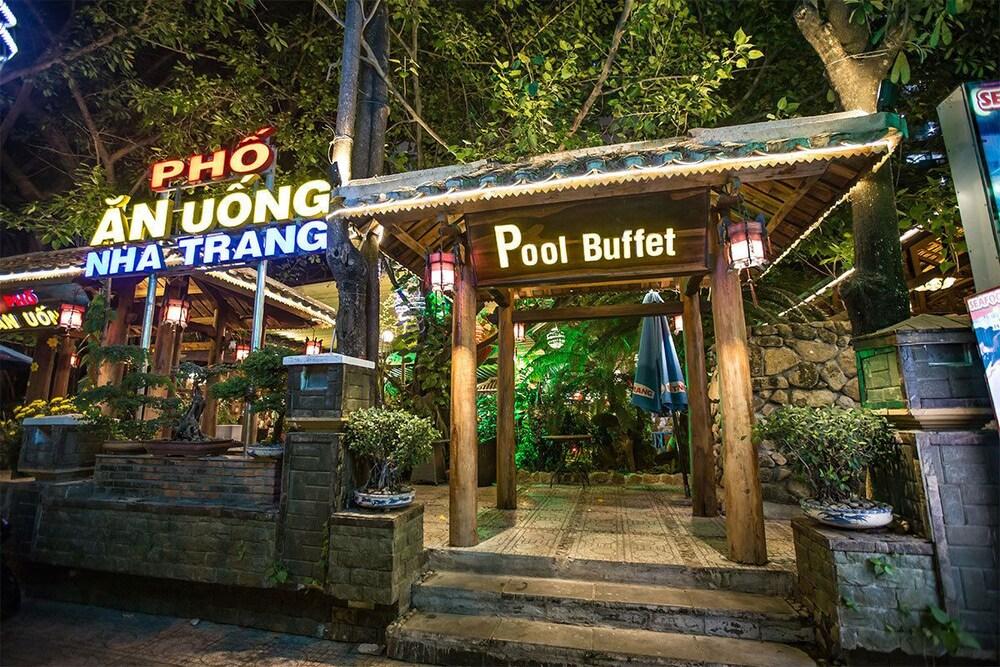 Yasaka Saigon Nha Trang Hotel & Spa Dış mekan fotoğraf