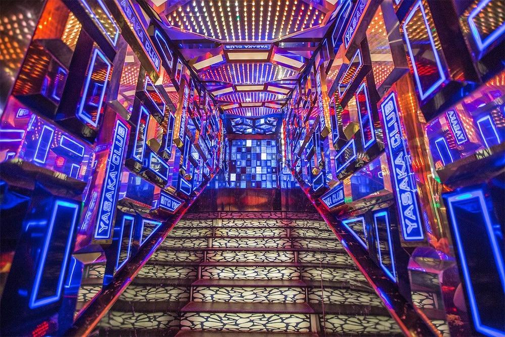 Yasaka Saigon Nha Trang Hotel & Spa Dış mekan fotoğraf