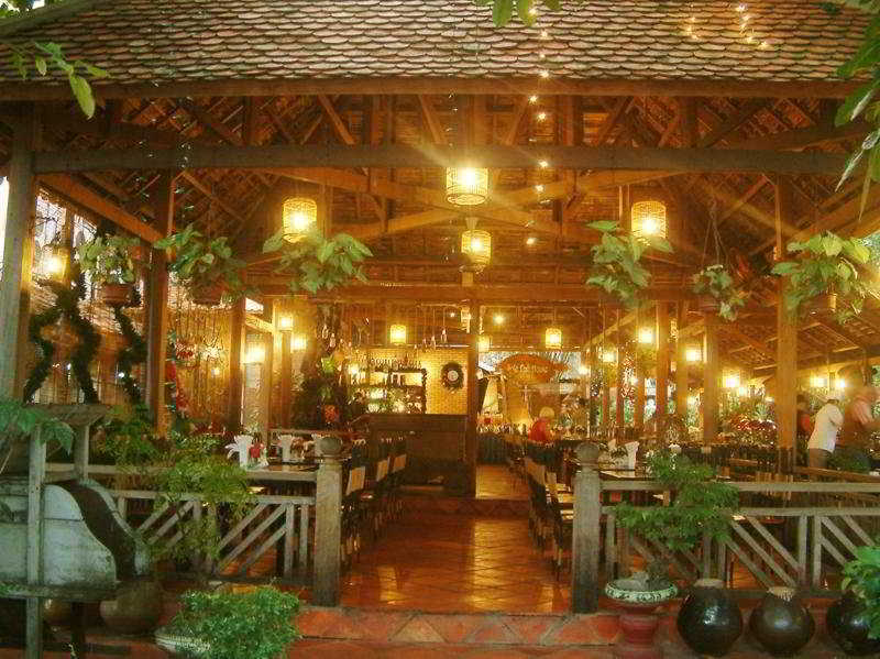 Yasaka Saigon Nha Trang Hotel & Spa Dış mekan fotoğraf
