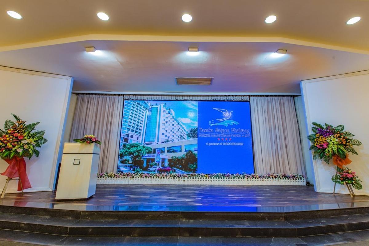 Yasaka Saigon Nha Trang Hotel & Spa Dış mekan fotoğraf
